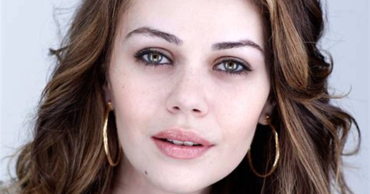 The Latest Scoop on Alexis Dziena's Current Endeavors
