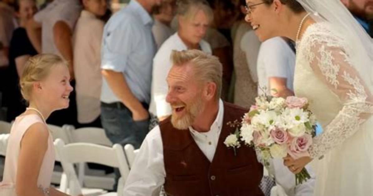 The Latest Scoop: Rory Feek's Romantic Status Revealed