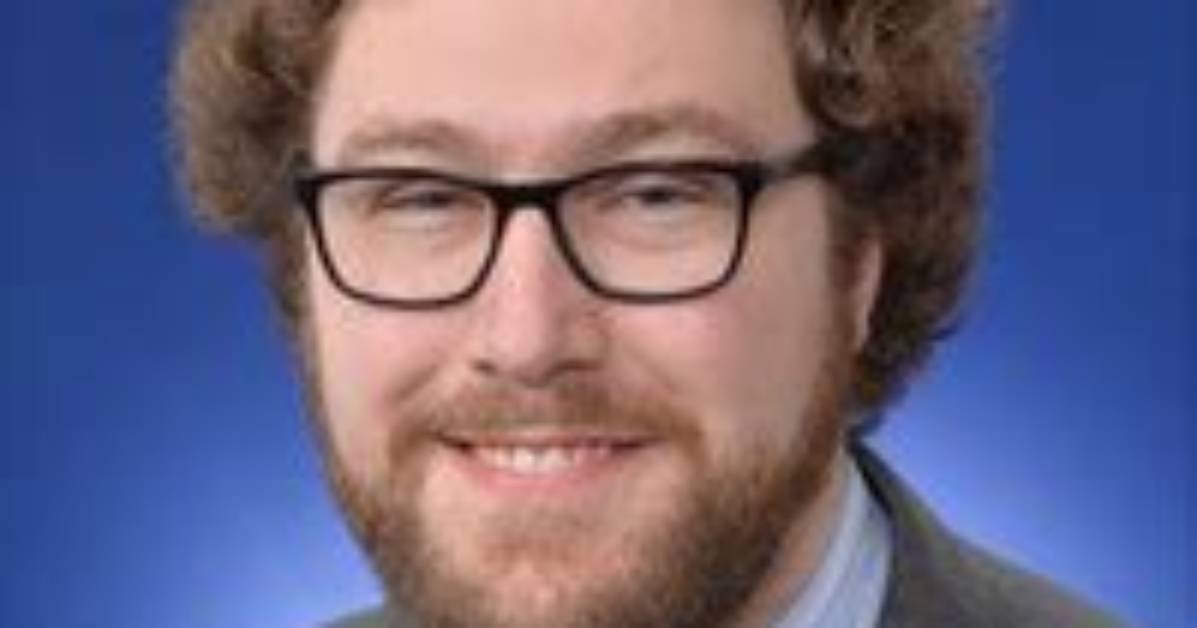 Uncover Derek Logsdon's Secrets to Financial Success