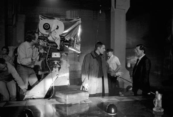 Uncover the Cinematic Genius: Ridley Scott's Visionary Storytelling