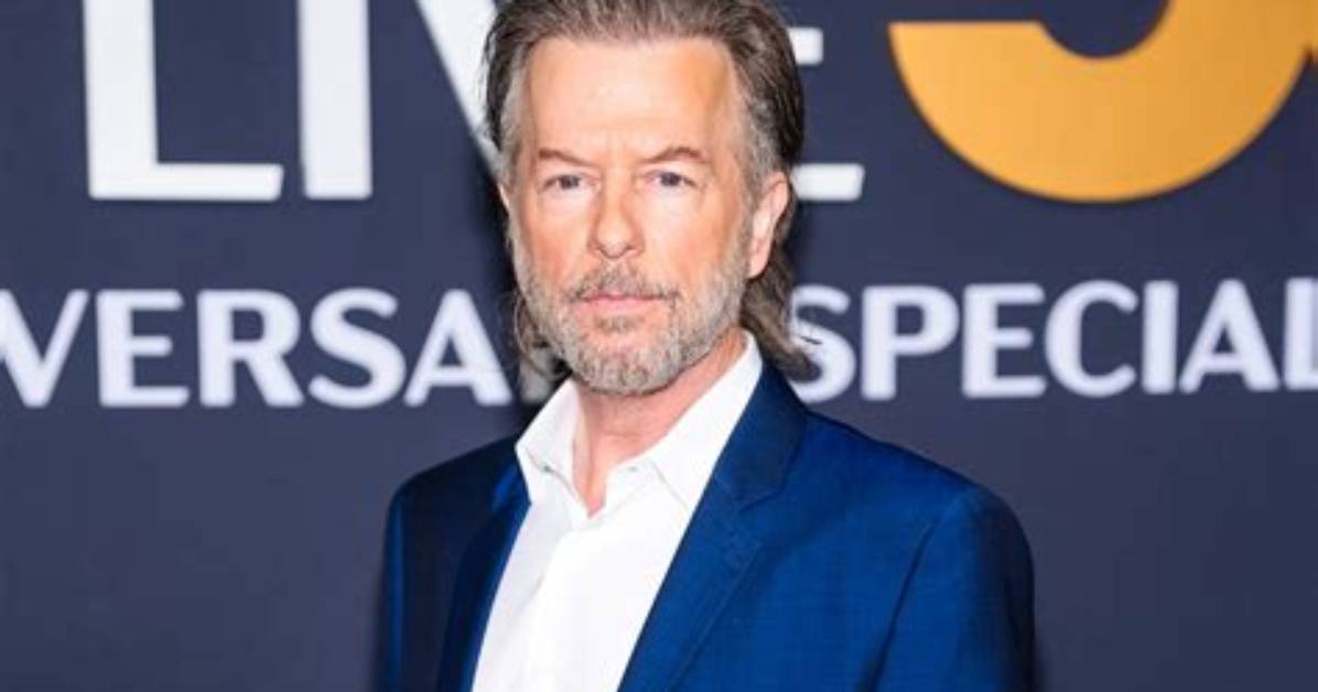 Uncovering the Secrets of David Spade's Impressive Net Worth