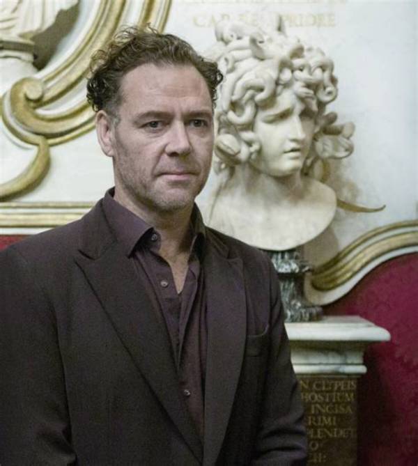 Unlock the Secrets of Marton Csokas and Eva Green's Glamorous Romance