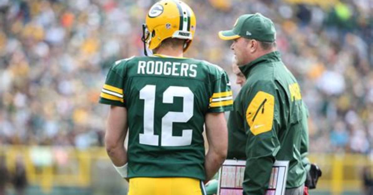 Unraveling the Great Debate: Aaron Rodgers vs Ben Roethlisberger