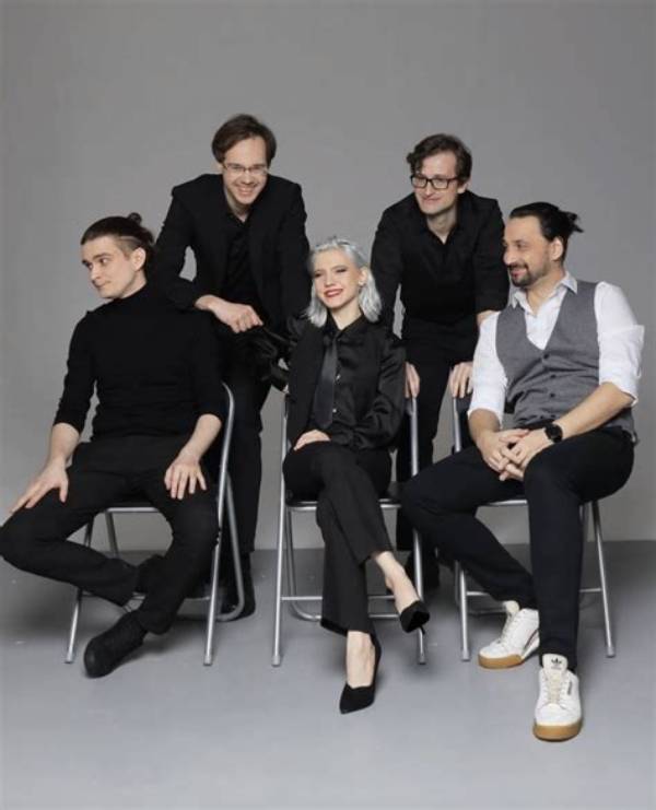 Unraveling the Musical Journey of Ben Taylor's Enigmatic Wife
