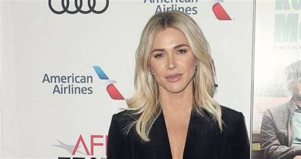 Unveiling Arielle Lorre's Journey: Age, Career, and Beyond