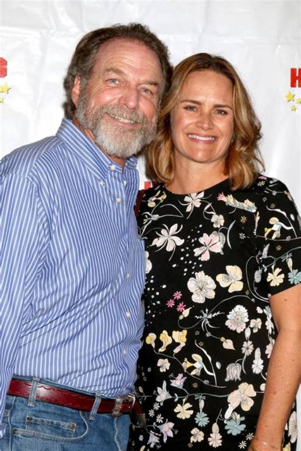 Unveiling Darby Hinton's Wife: Discoveries and Insights Await