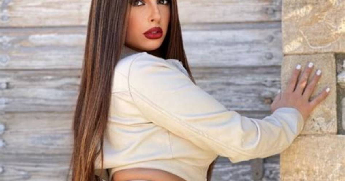 Unveiling Eva Savagiou's Onlyfans: Exclusive Content and Community