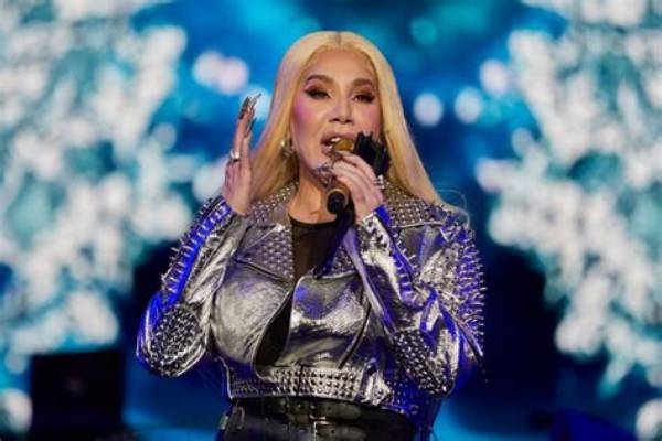 Unveiling Ivy Queen's Legacy: Age, Experience, and Empowerment
