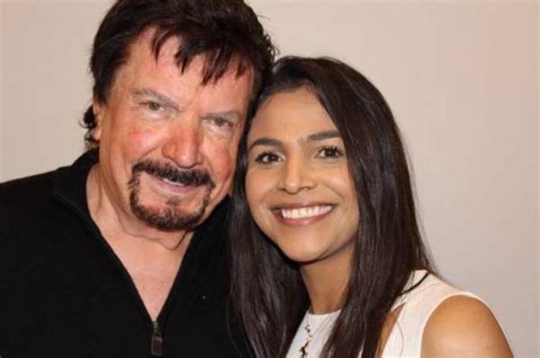 Unveiling Mike Murdock's New Wife: Uncover Surprising Revelations
