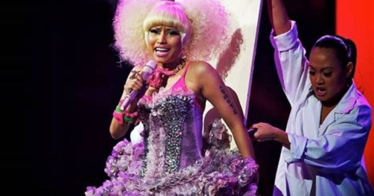 Unveiling Nicki Minaj's Height: Uncover Hidden Insights