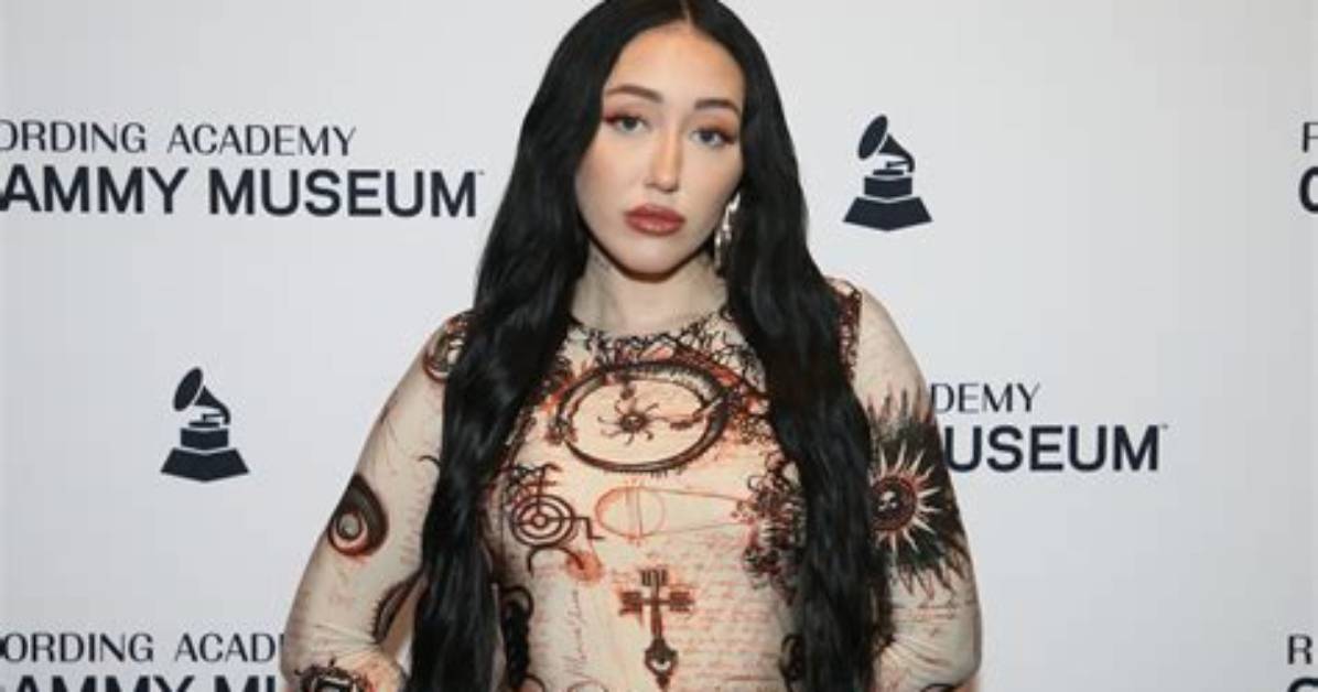 Unveiling Noah Cyrus's Gender Journey: Insights and Discoveries