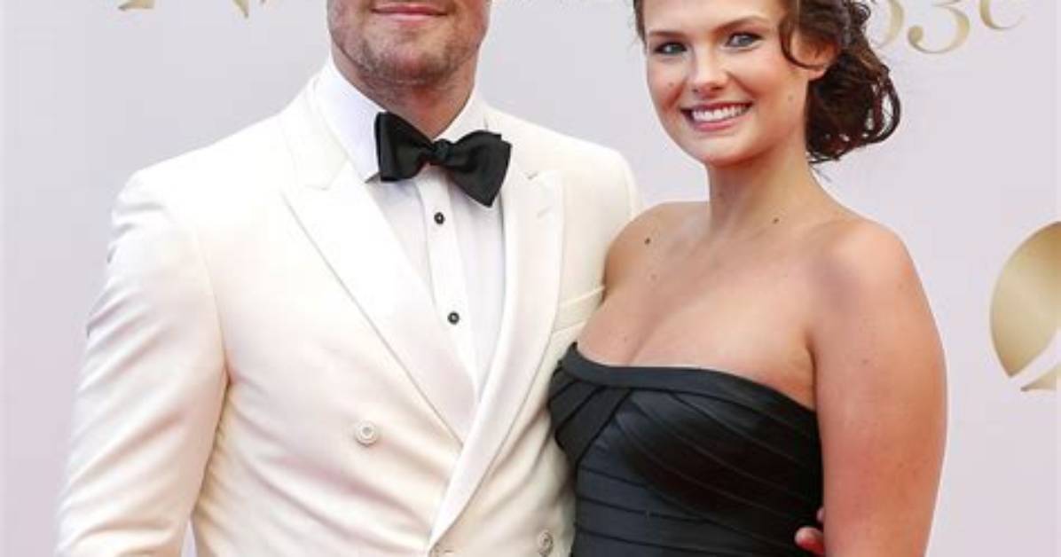 Unveiling Stephen Amell's Relationships: Secrets, Insights, and Surprises