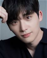 Unveiling the Charismatic Journey of Jung Hyuk