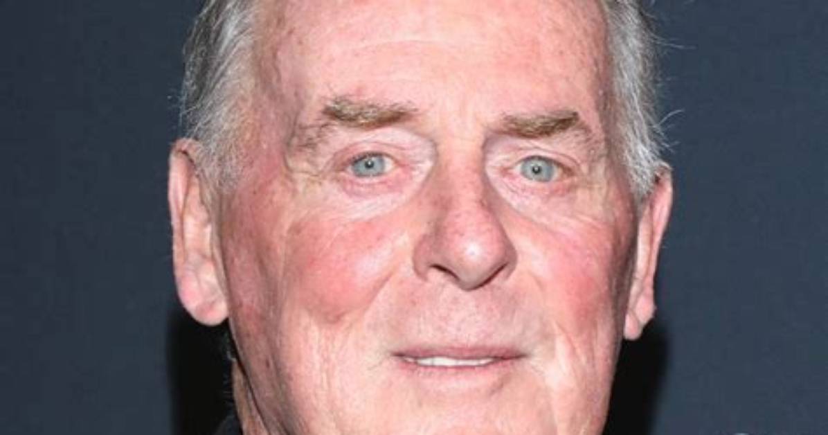 Unveiling the Enigmatic Age of Peter Macneill: Secrets Revealed