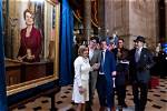 Unveiling the Height of Nancy Pelosi: a Closer Look