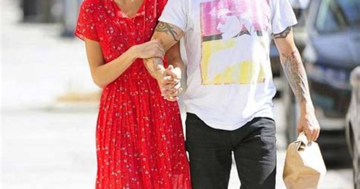 Unveiling the Life of Novia Anthony Kiedis: Love, Music, and Stardom