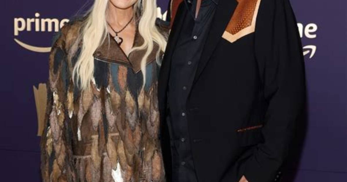 Unveiling the Magic: Blake Shelton and Miranda Lambert Wedding Pics