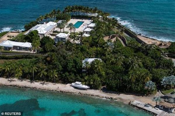 Unveiling the Mysterious Height of Jeffrey Epstein: Discoveries and Insights