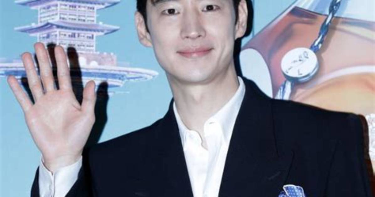 Unveiling the Mystery of Lee Jae Hoon's Girlfriend