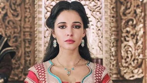 Unveiling the Pivotal Role of Naomi Scott's Parents in Her Success