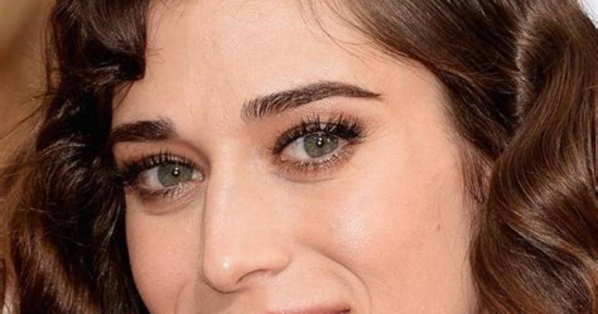 Unveiling the Tapestry of Lizzy Caplan's Ethnicity: Discoveries and Insights