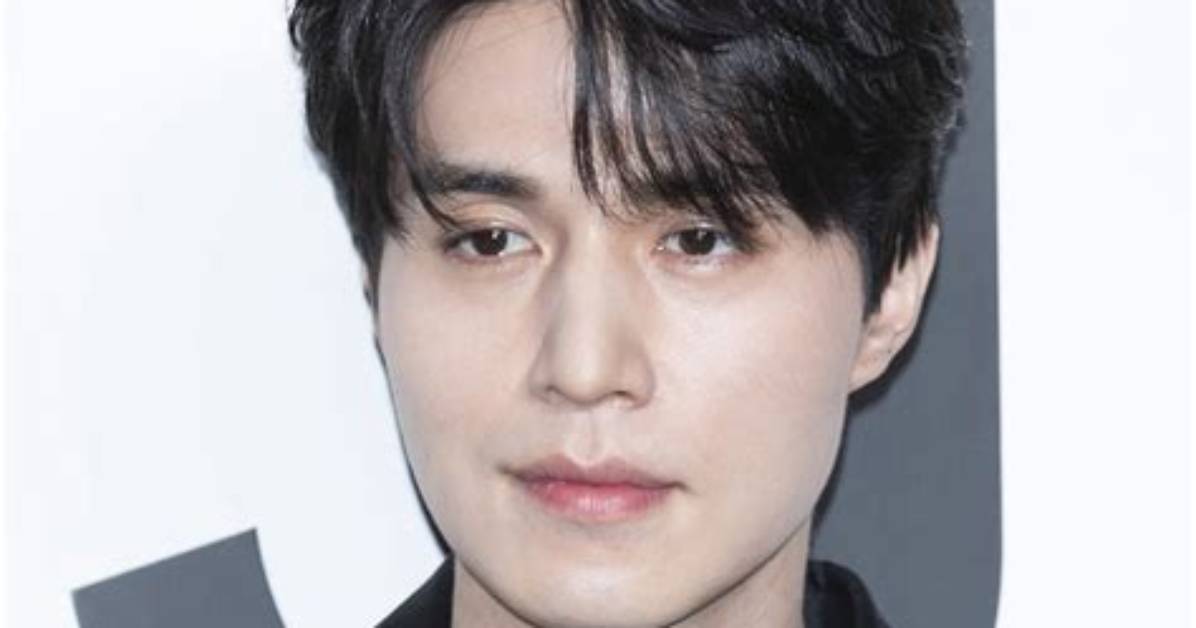 Unveiling the Truth Behind Lee Dong Wook's Marital Status