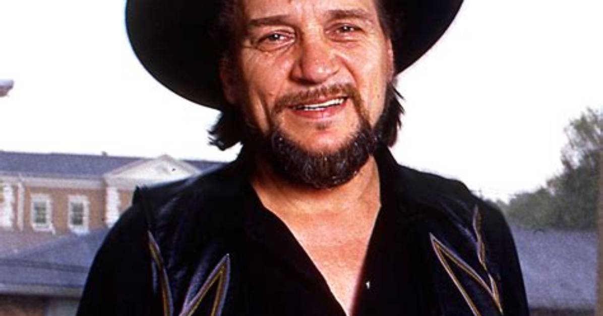 Unveiling Waylon Jennings: Height and Weight of a Country Legend