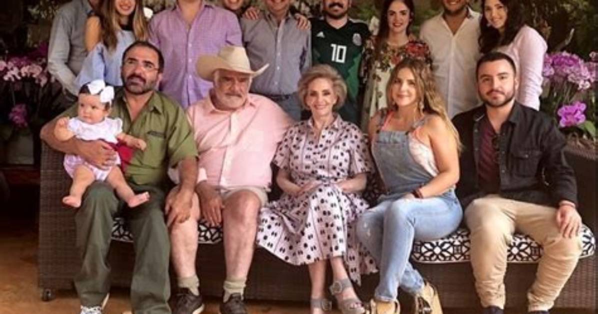 Vicente Fernandez and His Sister's Untold Story
