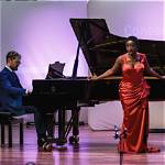 Vocal Mastery and Artistic Brilliance