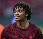 What Happened Between Trent Alexander Arnold and Willne Girlfriend Mia Monaghan?