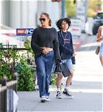 Who Is Emme Maribel Muniz in 2024: Comprehensive Guide