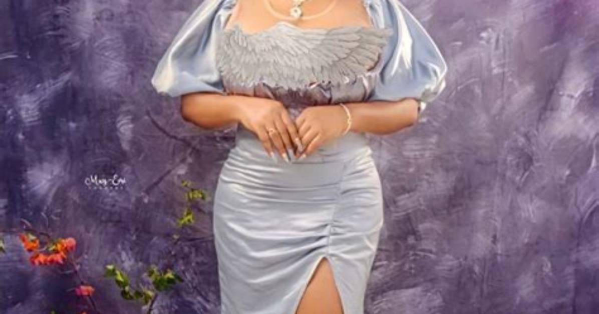 Yoruba Actress, Tolulope Oloko Flaunts Her Beauty as She Shares New Pictures of Herself on Instagram