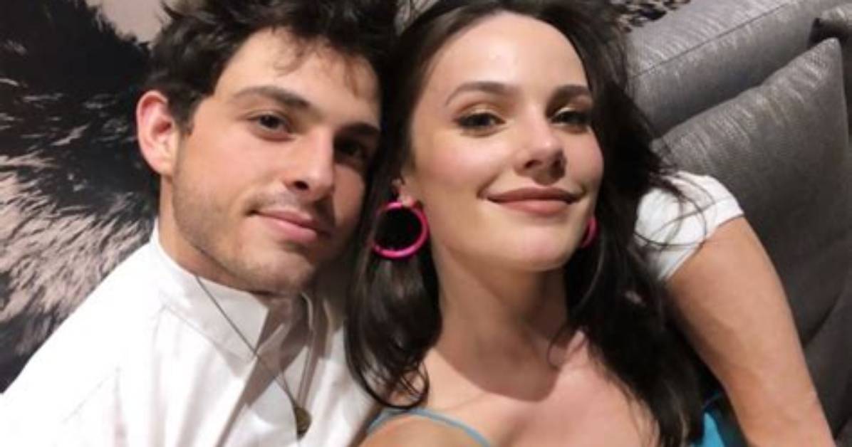 Zach Tinker and Girlfriend Cait Fairbanks Fell in Love on the Set